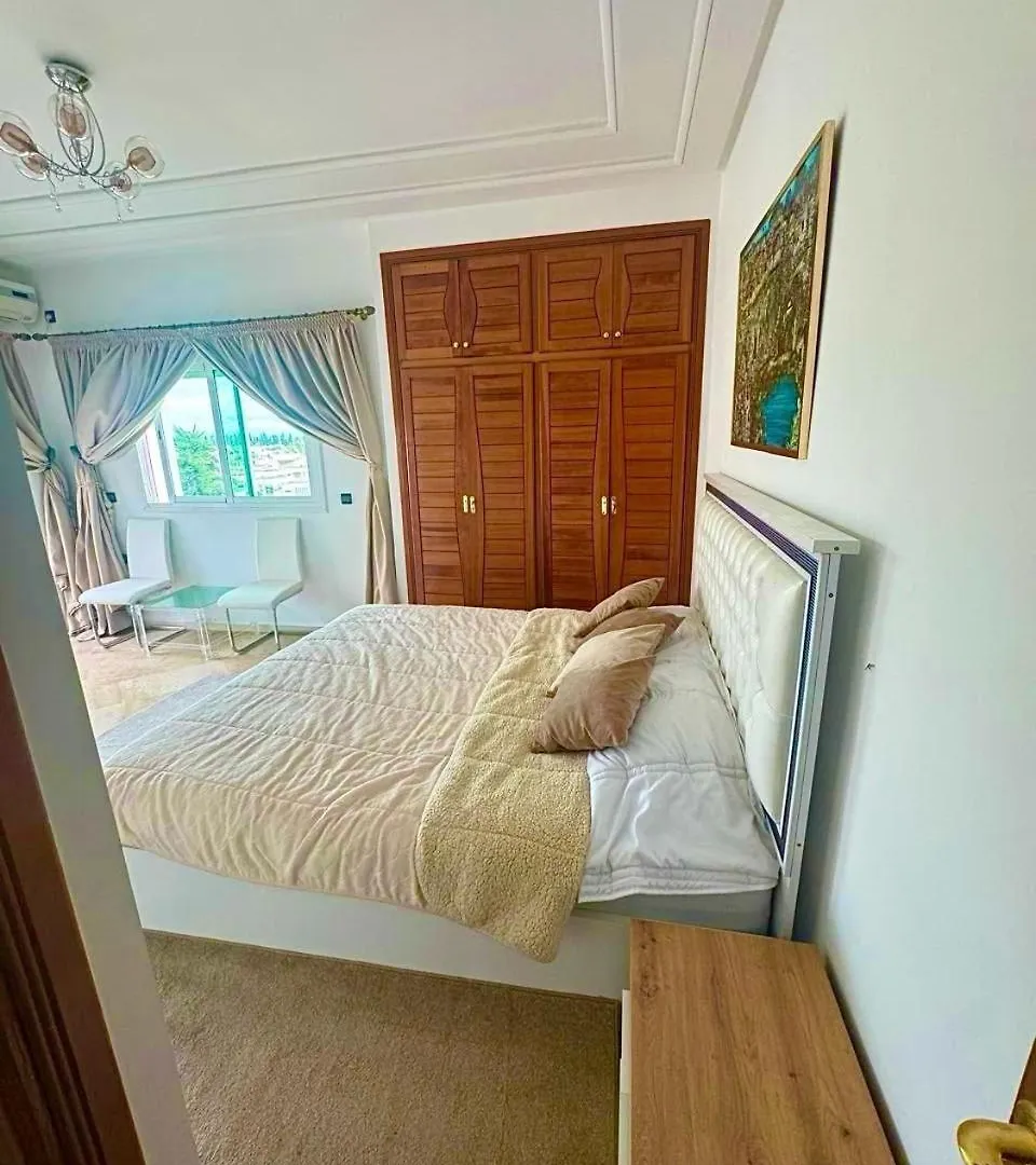 Apartment Champs De Cours Fes